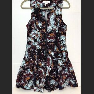 NWOT BCBG Zipper pleated Dress